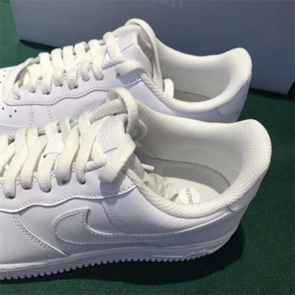 Nike Air Force 1 White - Picture 3 of 5